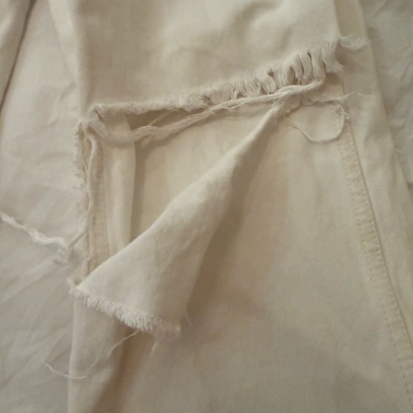 Re/Done High Rise Loose Ripped White Jeans - Picture 4 of 11